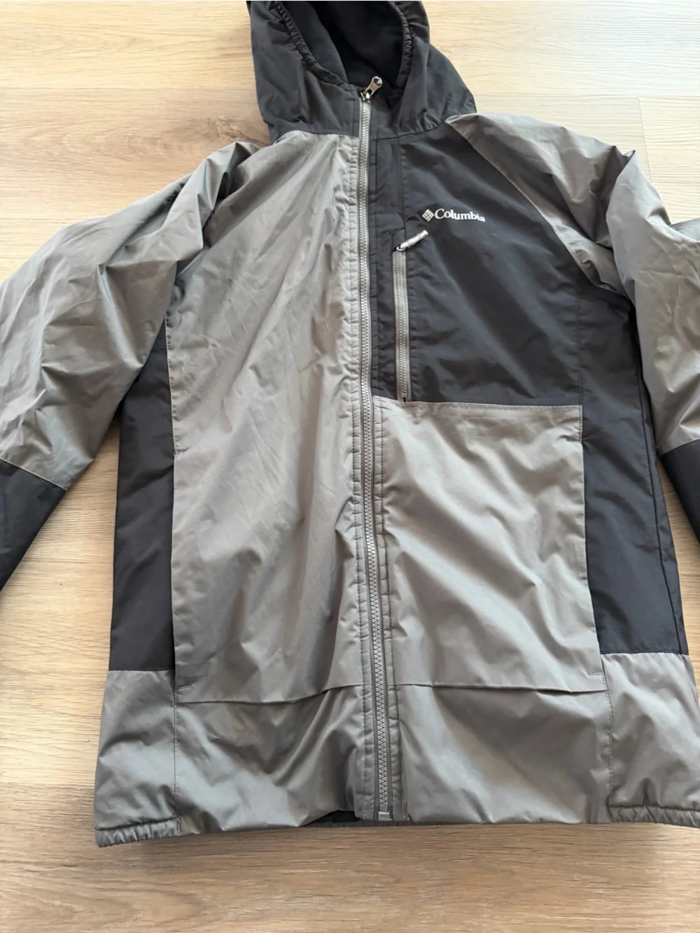Columbia Kids Two-Tone Gray and Black Hooded Jacket